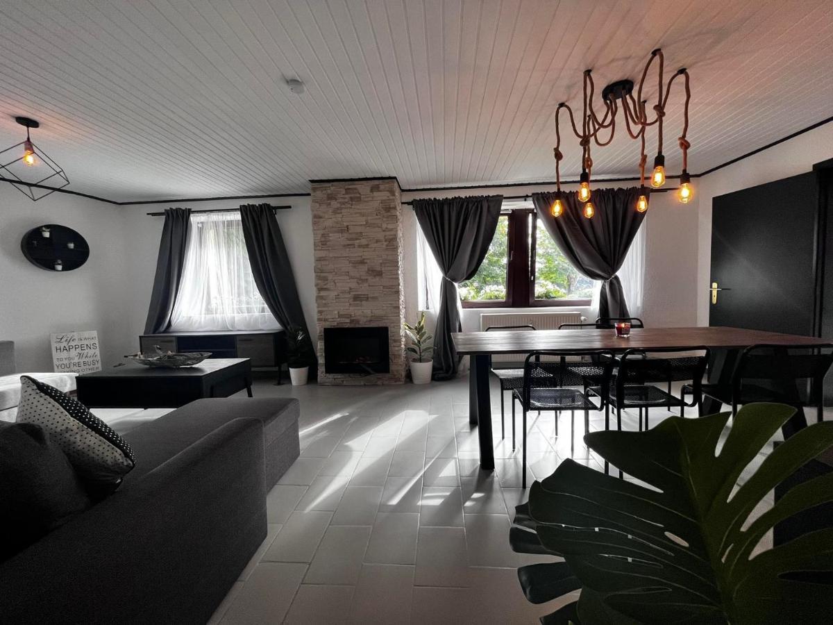 Le Clos Fleuri Fauvillers Exterior photo